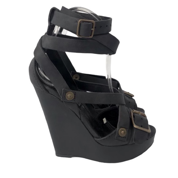 Burberry leather wedges - Picture 1 of 6